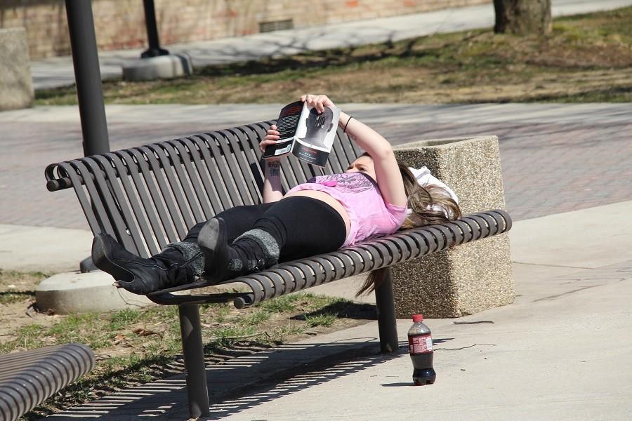 THE TOP 9 SPOTS TO SNOOZE ON CAMPUS