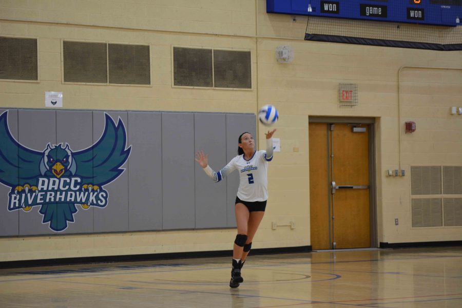 AACC Women’s Volleyball outside hitter Nicolette Powell sets up for a serve.