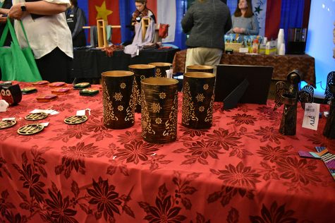 Business students host annual Global Giving Market