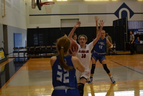 Women's basketball loses 2nd tournament game