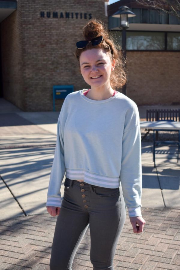 Campus Current Editor-in-Chief Alexandra Radovic recommends branching out and try-ing new clubs on campus.