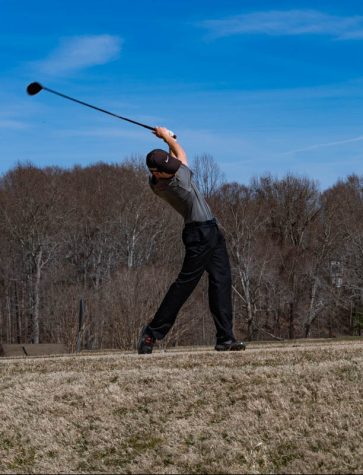 Past high school coach to lead Golf this spring