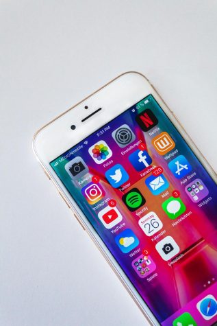 Students say their social media is ‘professional’ enough