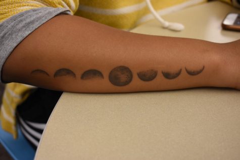 Students see tattoos as art