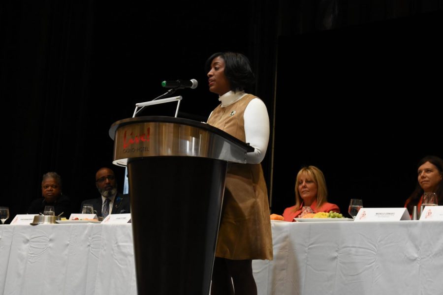 Associate judge Elizabeth S. Morris delivers her keynote speech.