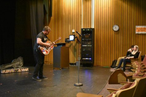 Amaranth Literary Magazine hosts first open mic this Spring