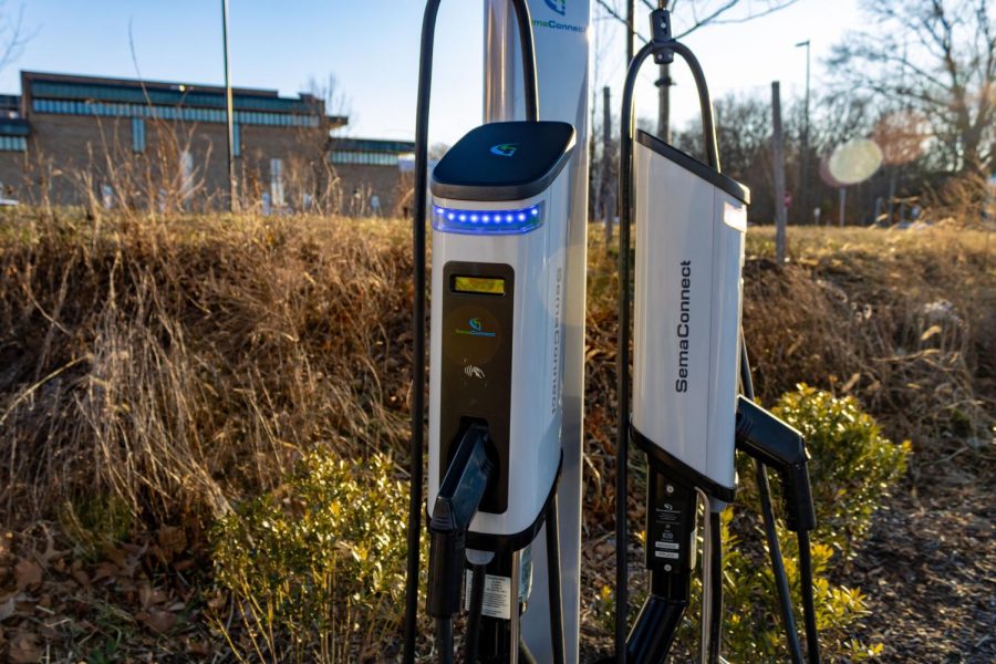 AACC offers nine electric charge stations. Students, faculty and staff can charge their electric vehicles at Annex B, the Careers Center and Parking Lot M near the Health and Life Sciences building.