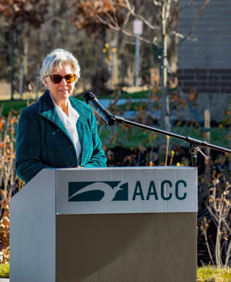 Philanthropist Janet Clauson speaks at an AACC
foundation event revealing the Clauson Center.
Clauson and her husband, James, donated $1 million
toward its construction.