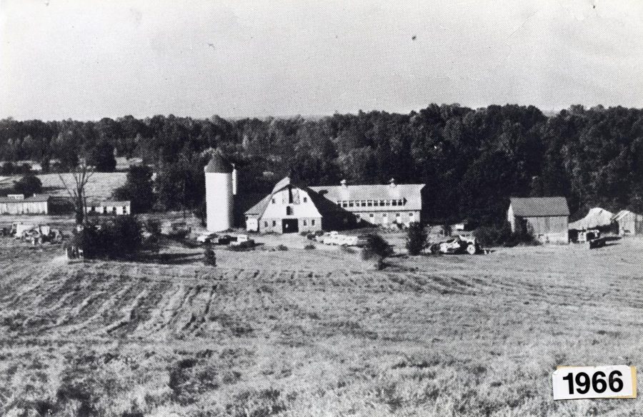 AACC reached a milestone in 2021: its 60th birthday at a time when COVID-19
prevented in-person celebrations. Shown, the Arnold campus in 1966.